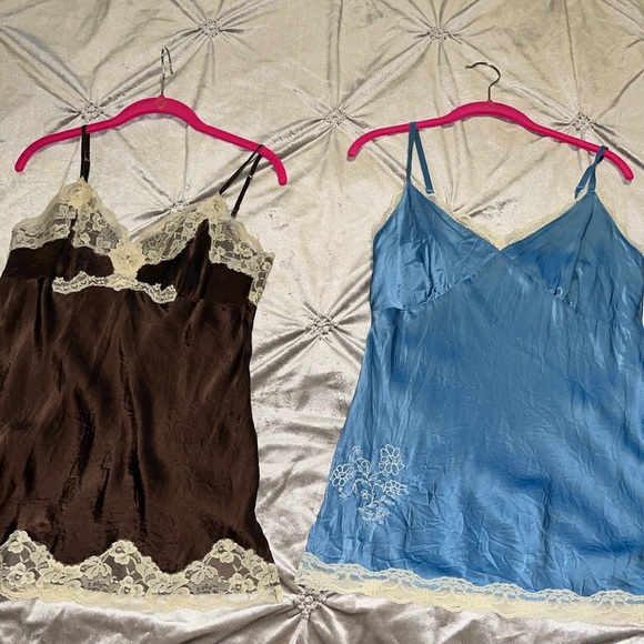 Beautiful Blue & Brown Silk & Lace Trim Cami’s 💙🤎 - Picture 2 of 3